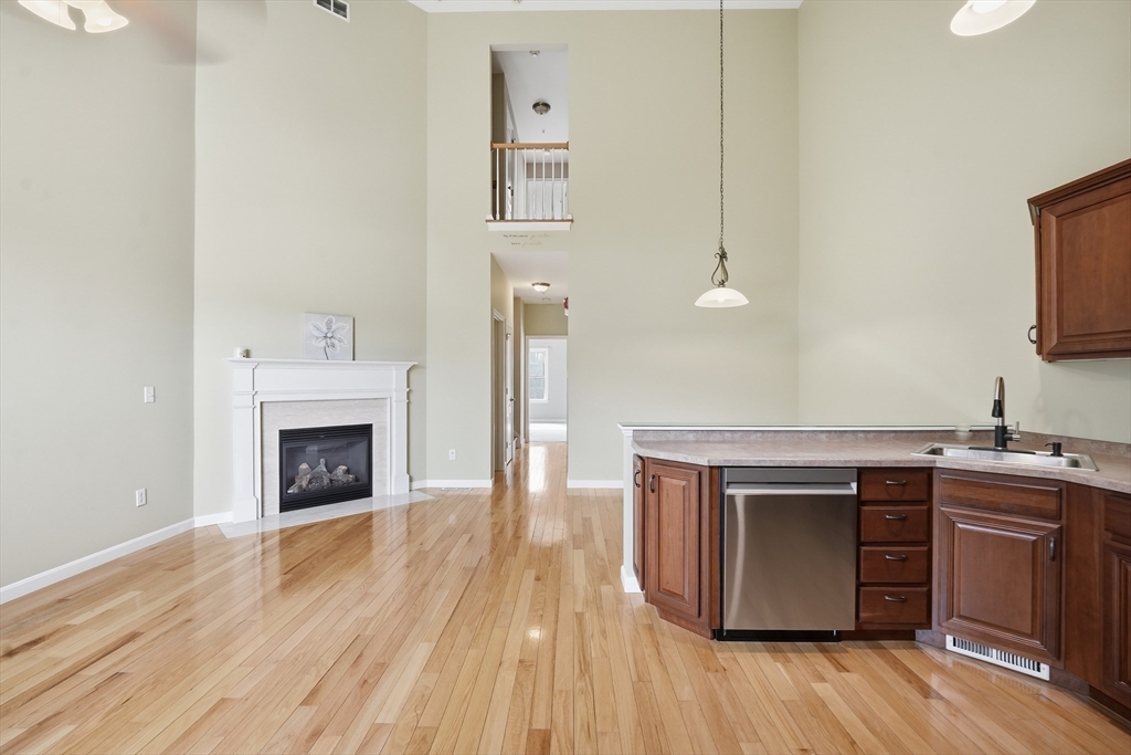 166 Brookfield Ln 166