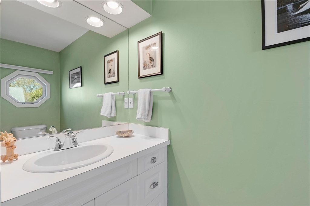 51 Carlson Ln #9C, Falmouth, MA, 51 Carlson Ln #9C, Falmouth, MA Photo #10