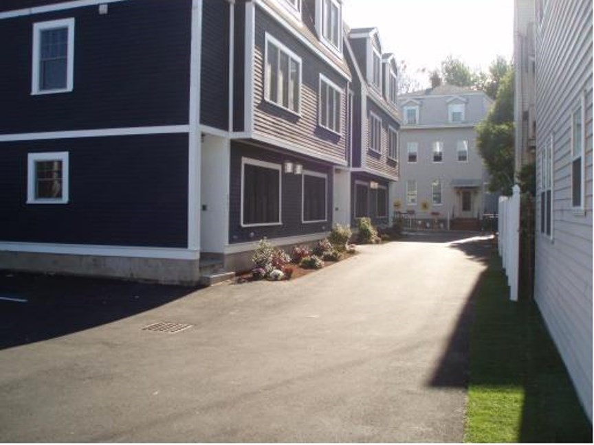 35 Middle St #4, Boston, MA Photo #18