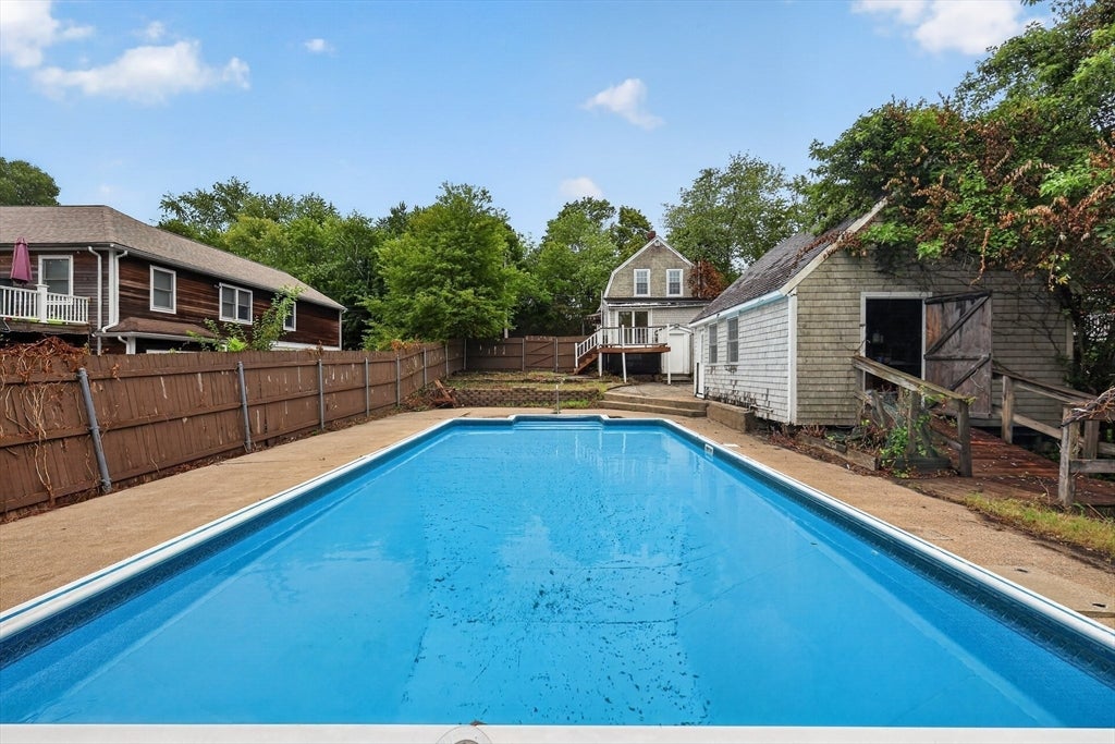 15 Hillside Ave, Middleboro, MA, 15 Hillside Ave, Middleboro, MA Photo #3