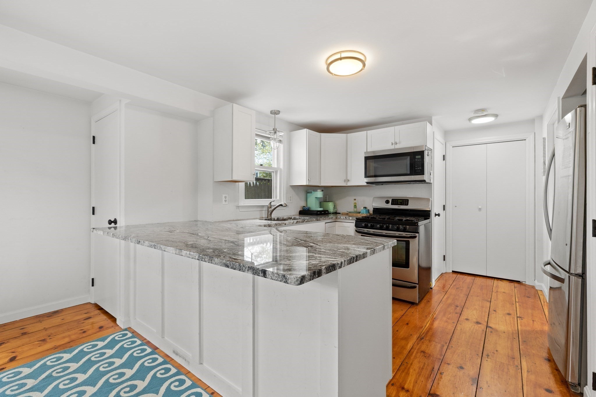 5 Rosetta St