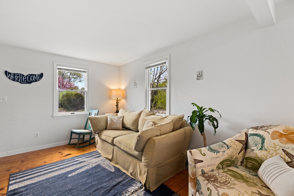 5 Rosetta St, Yarmouth, MA Photo #5
