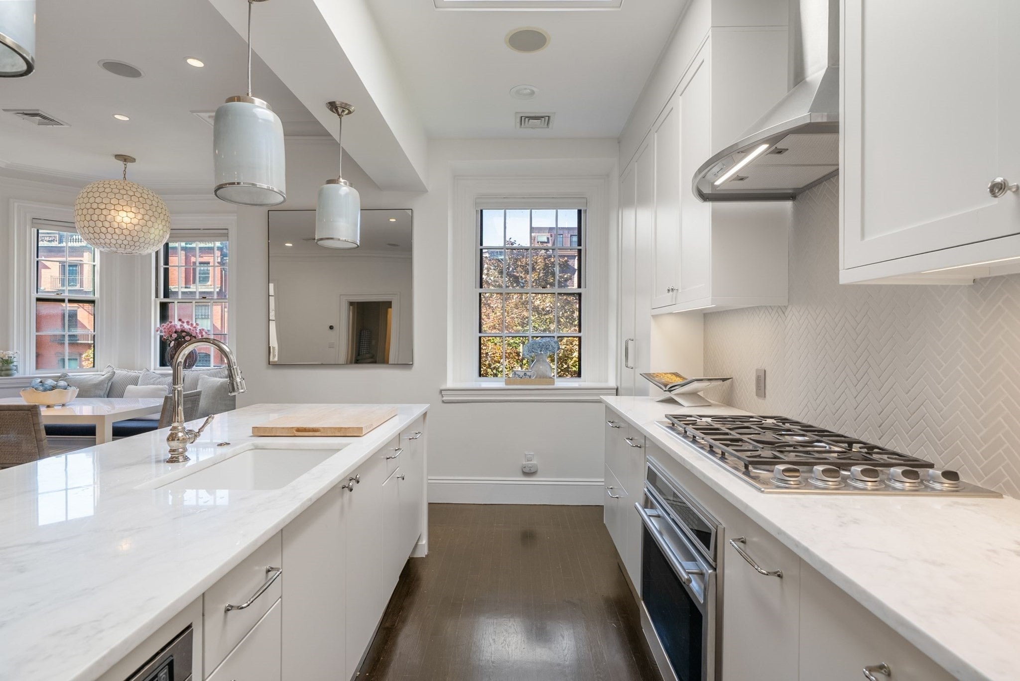 176 Marlborough St 3