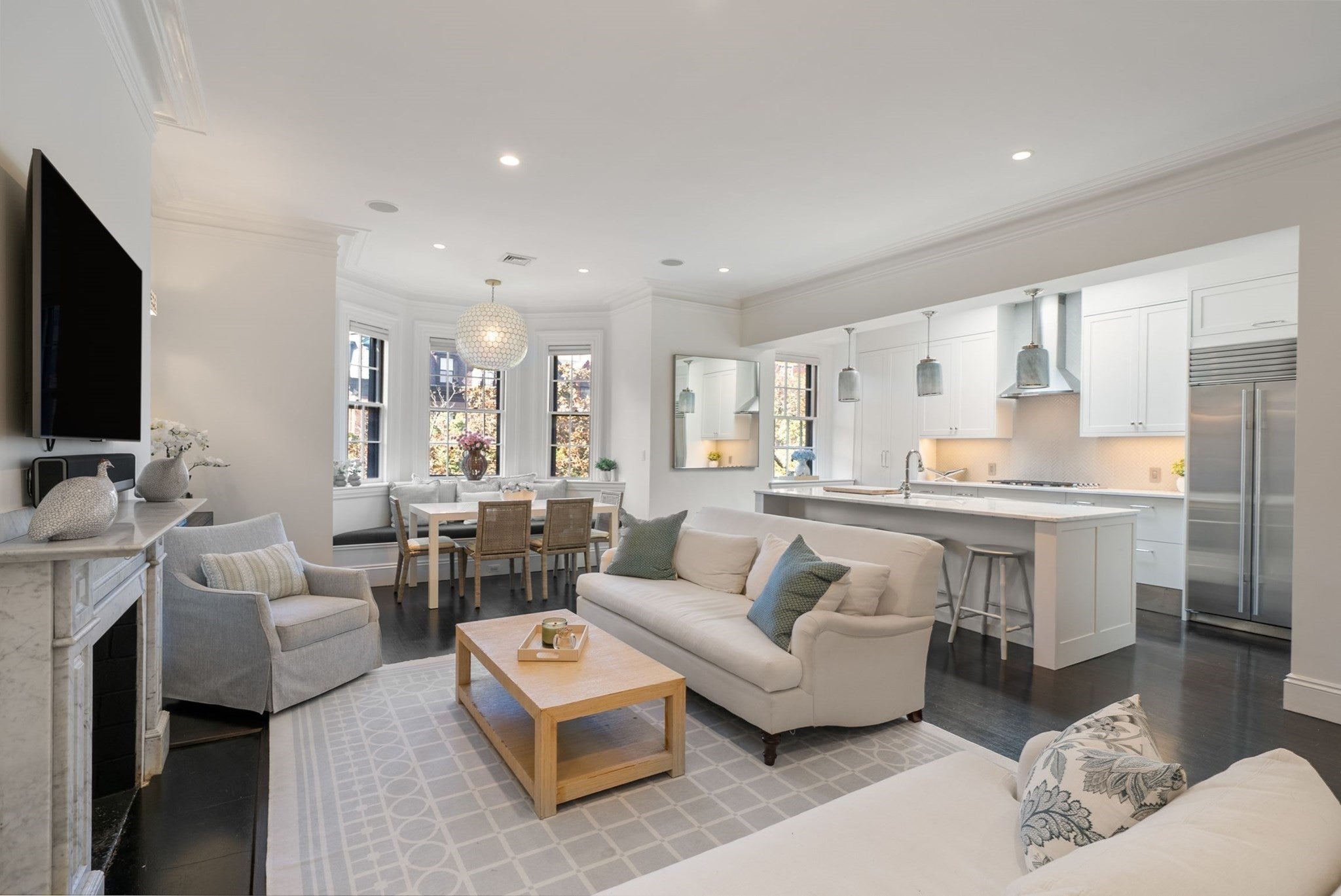 176 Marlborough St 3