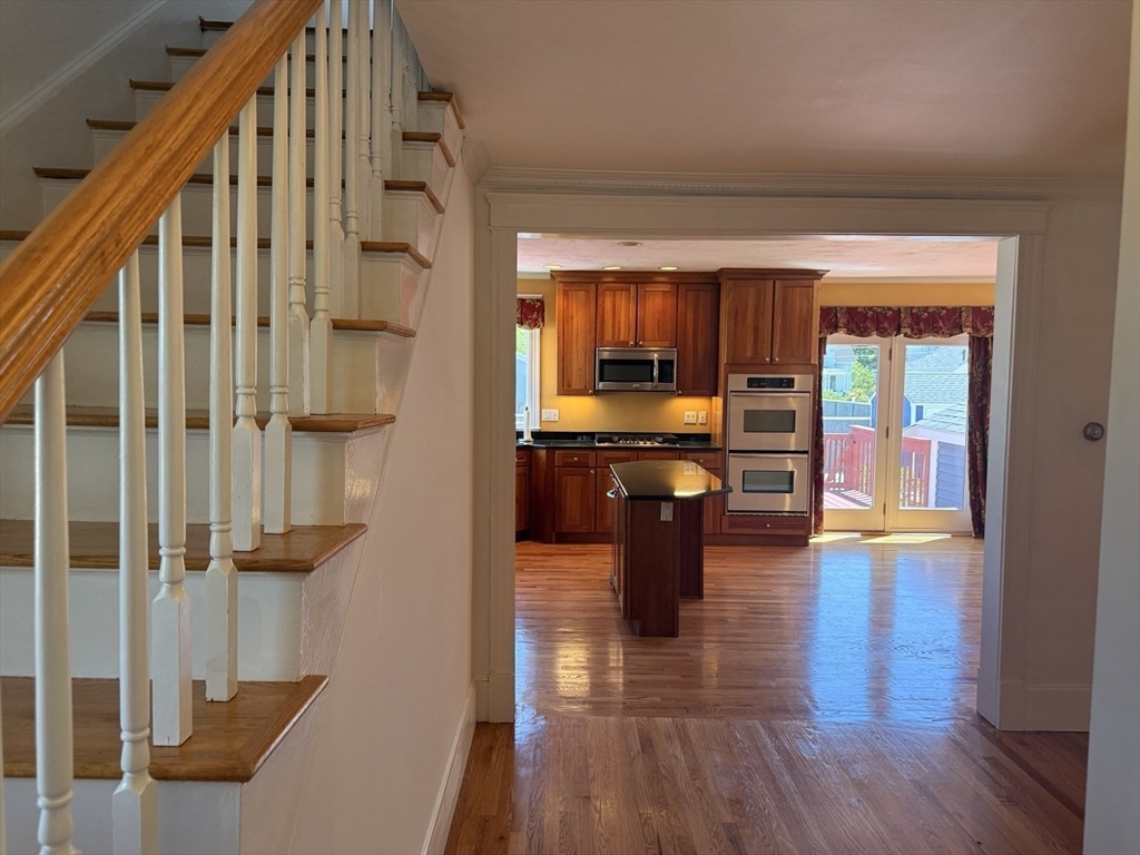 6 Bella Vista Ave