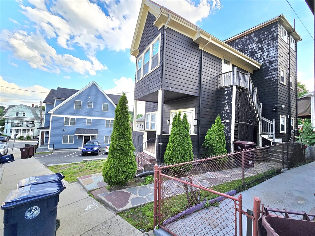 14 Harding Ave