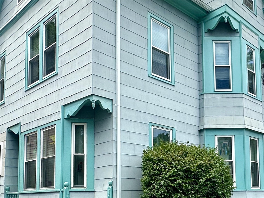 33-37 Eastern Ave