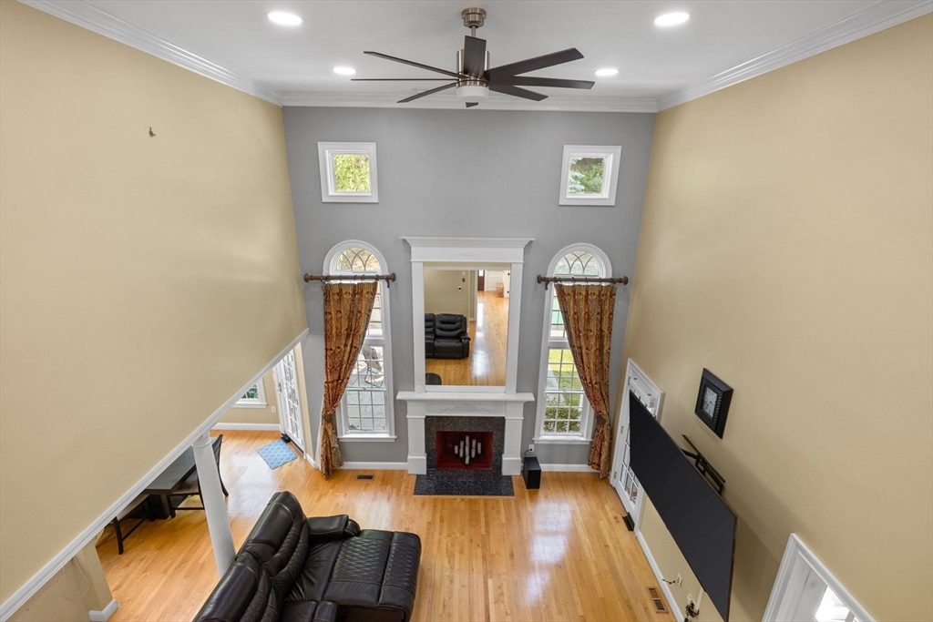 26 Blackthorn Rd