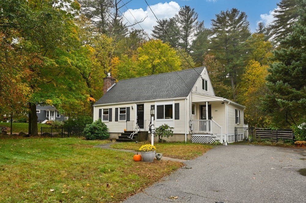 172 Haverhill St, North Reading, MA Photo #31