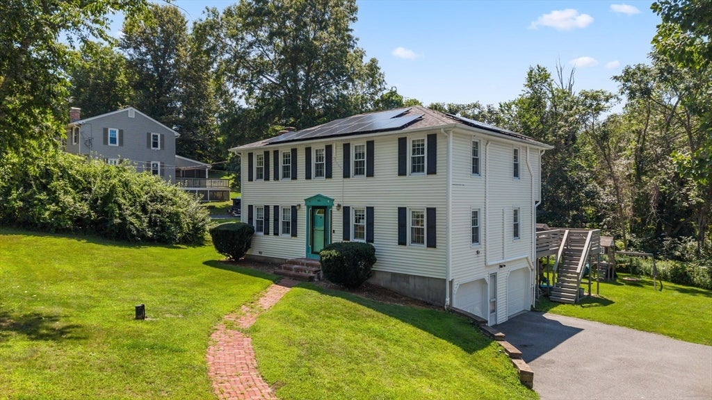 Photo of 40 Stowe Rd, Grafton, MA