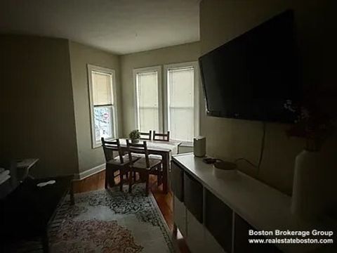 177 Heath 1 Boston MA 02120