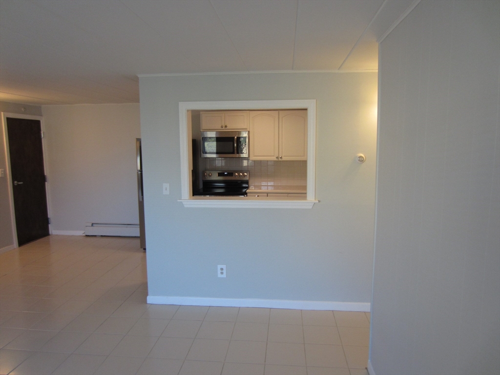 22 Nelson Dr 2E