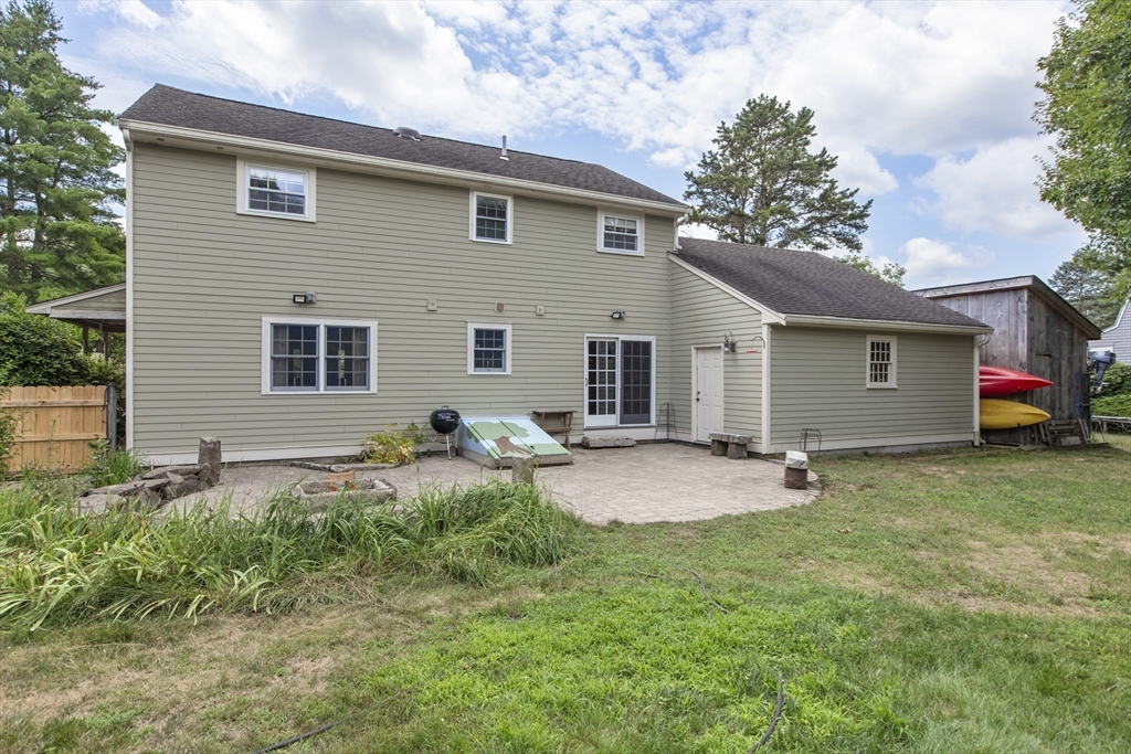 43 Cranberry Ln