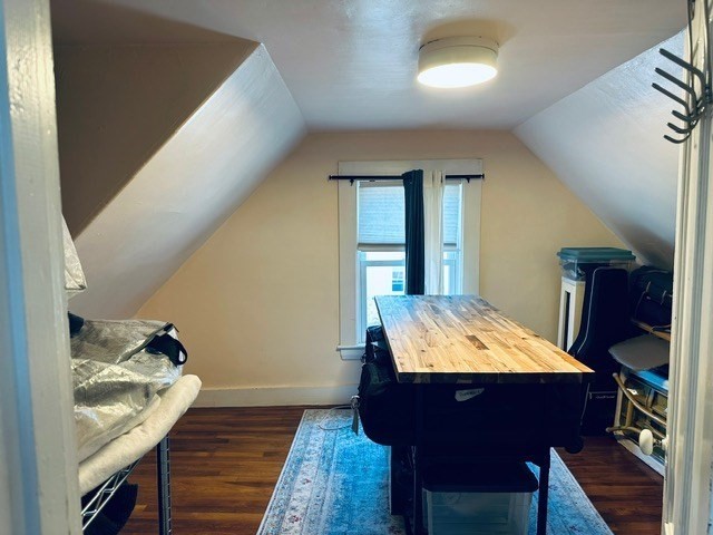 Cambridge, Massachusetts 02140, United States, 3 Bedrooms Bedrooms, ,1 BathroomBathrooms,Residential,Active,200048