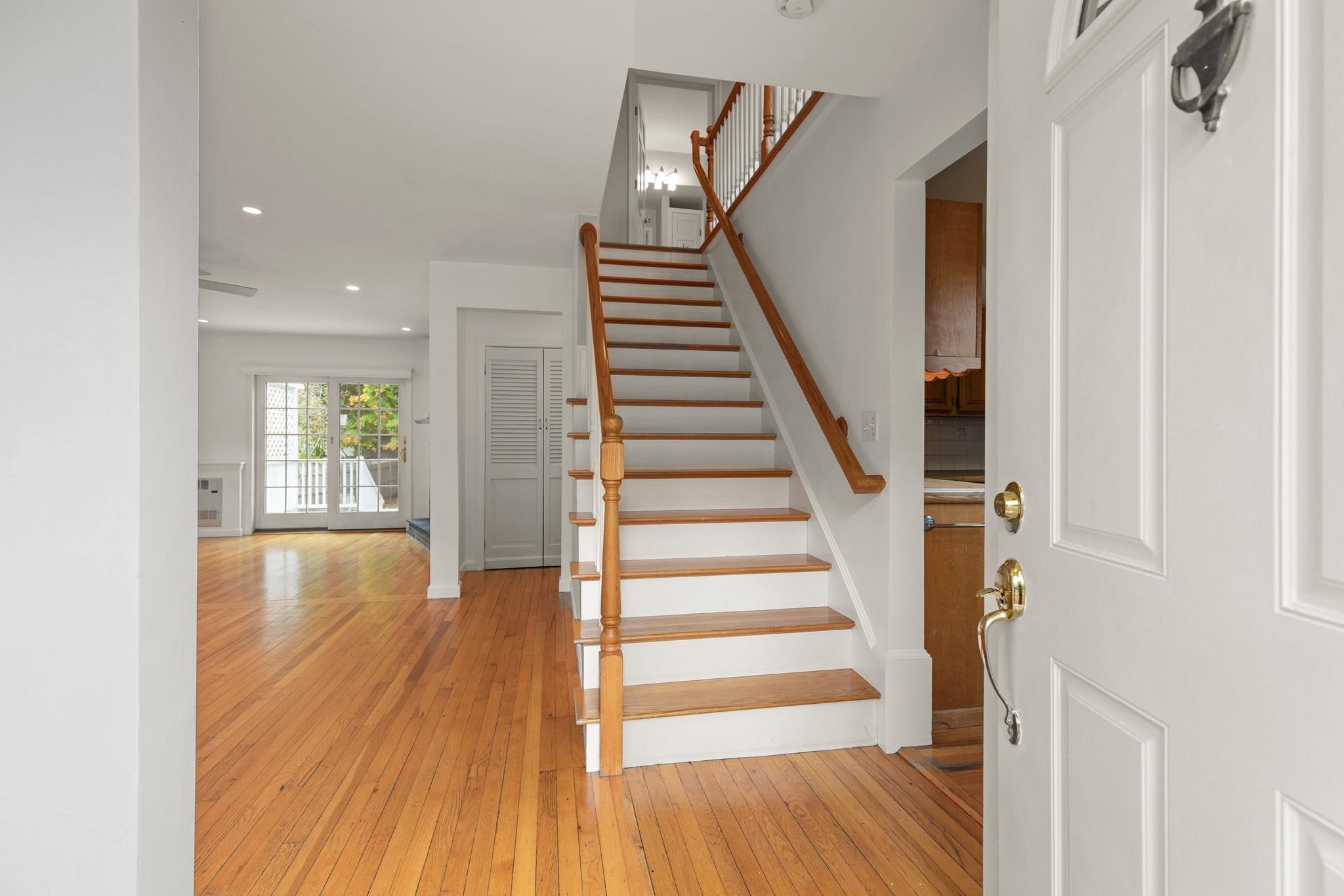 14 Stratford Rd, Natick, MA, 14 Stratford Rd, Natick, MA Photo #36