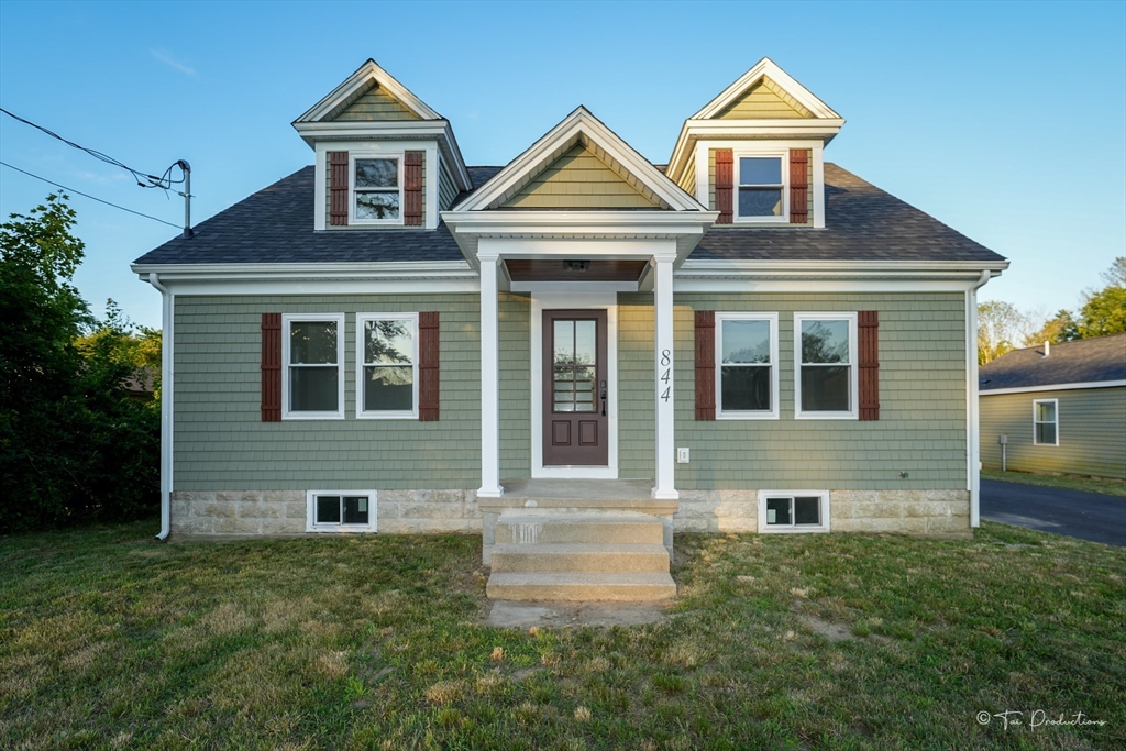 844 Sanford Rd