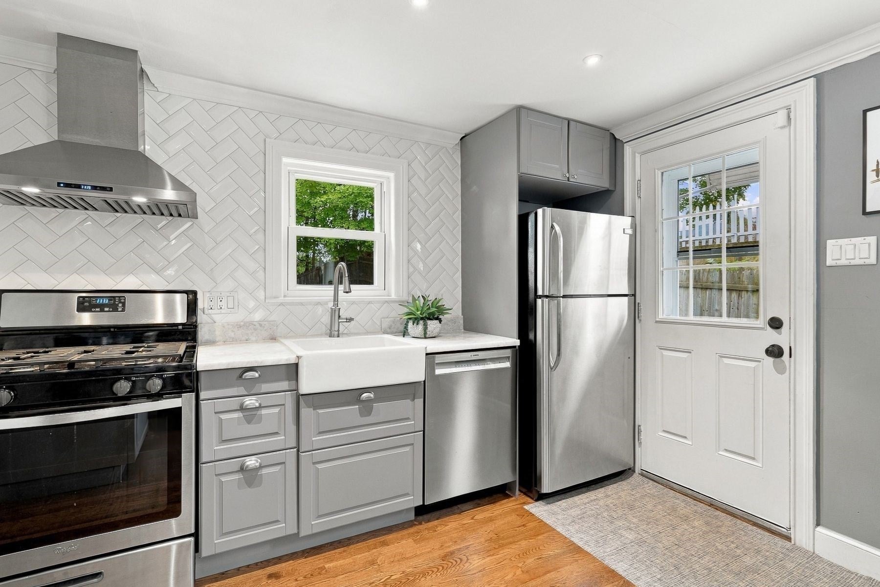28 Eastman Ave, Swampscott, MA, 28 Eastman Ave, Swampscott, MA Photo #9