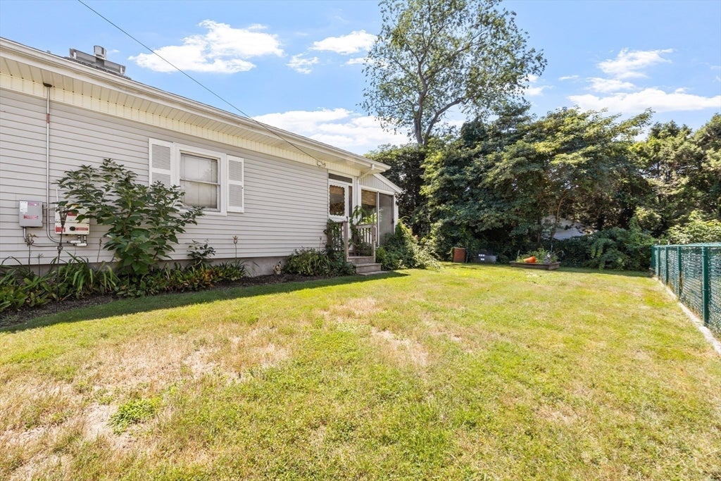 55 Evans St, Somerset, MA, 55 Evans St, Somerset, MA Photo #31