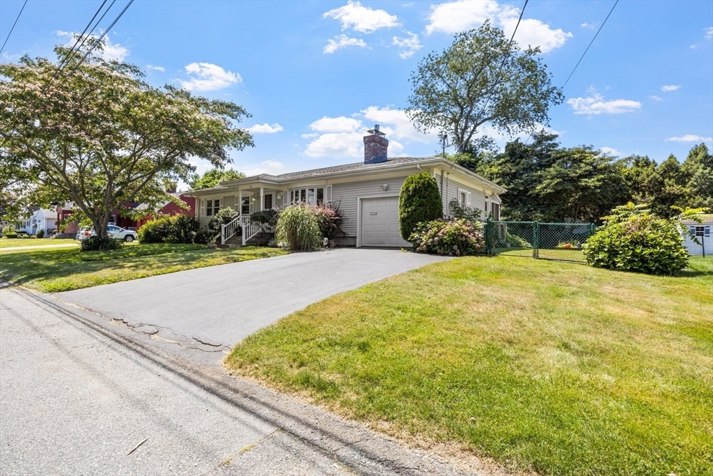 55 Evans St, Somerset, MA, 55 Evans St, Somerset, MA Photo #2