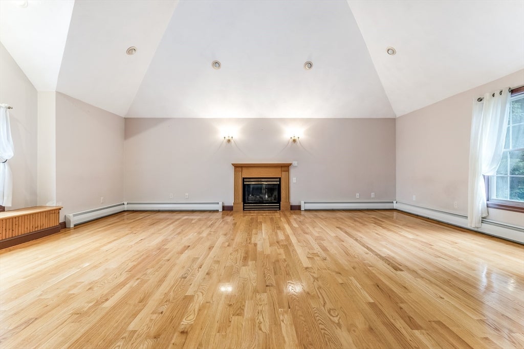 3 Avalon Ct, Methuen, MA Photo #16