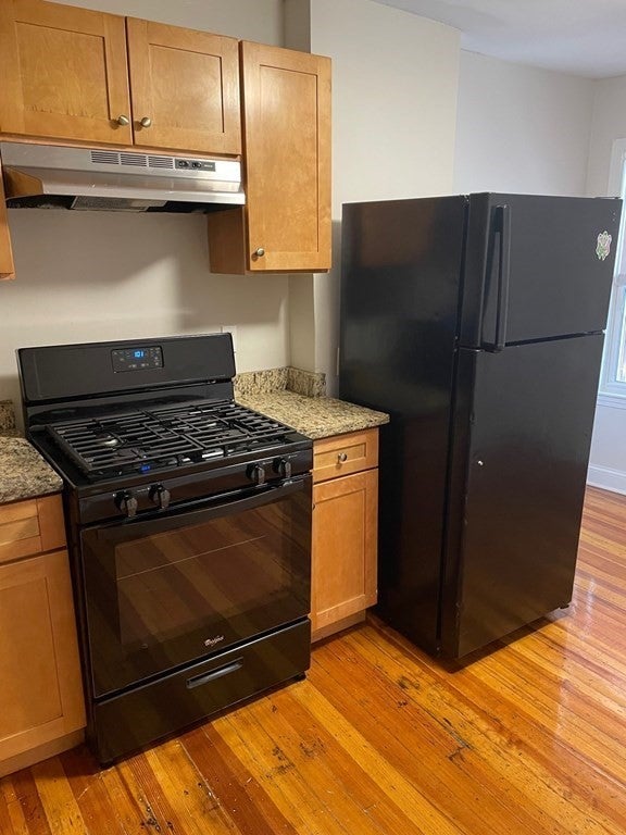 184 Walnut Ave #1, Boston, MA Photo #2
