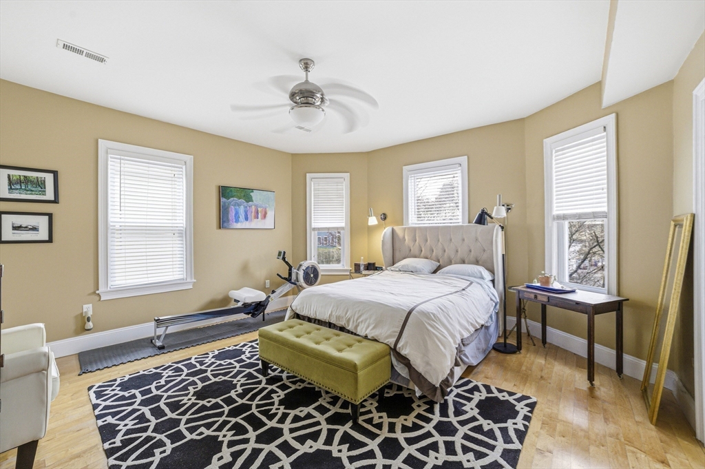 5 Mount Vernon St #2, Boston, MA Photo #16