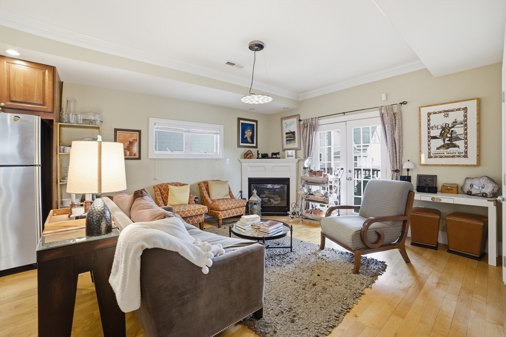 5 Mount Vernon St #2, Boston, MA Photo #9