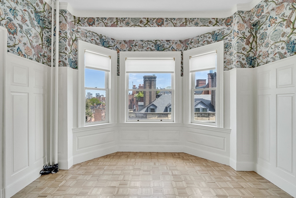 311 Commonwealth Ave 71