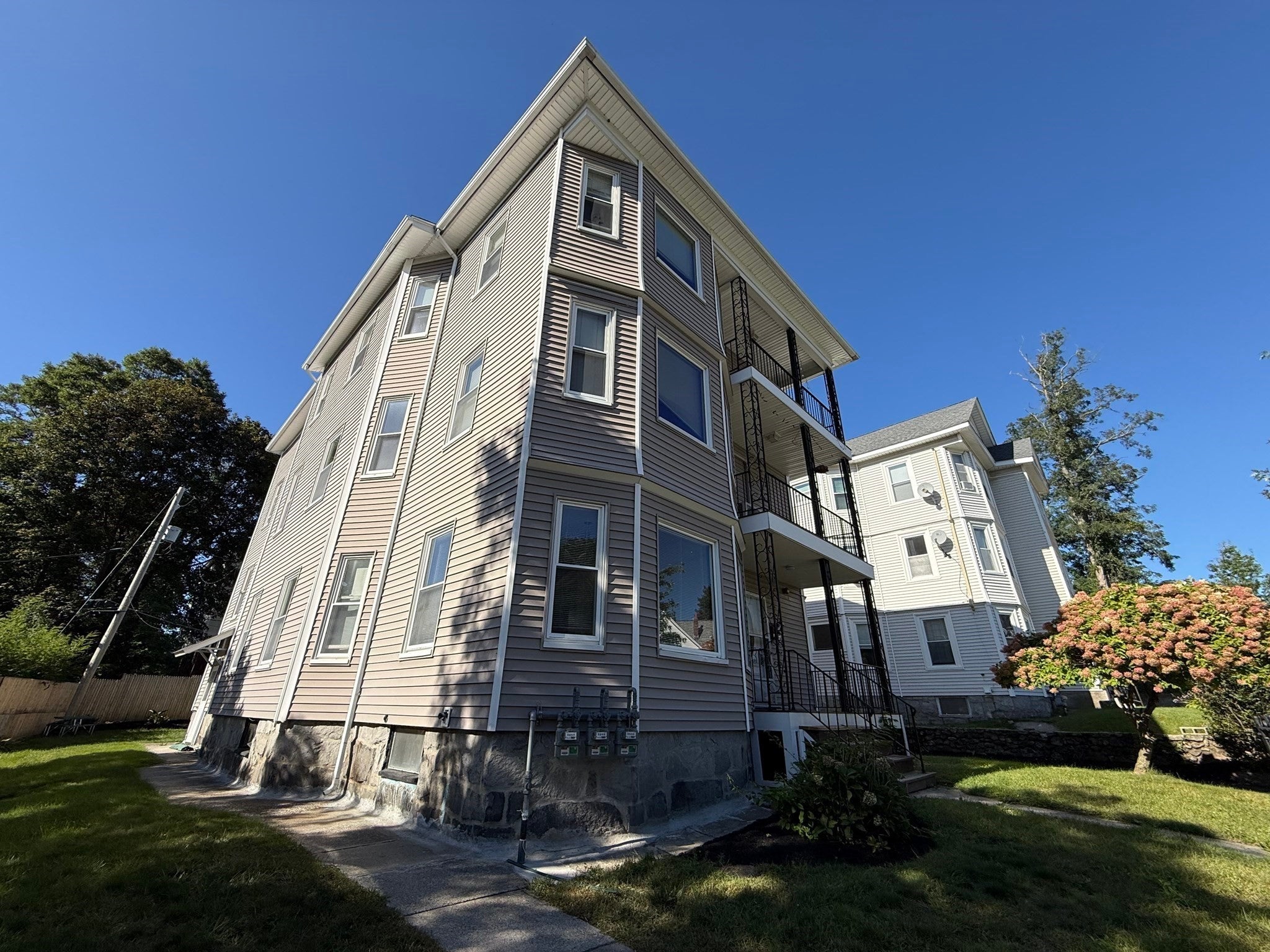 32 Woodbine Street #1, Worcester, MA Photo #24