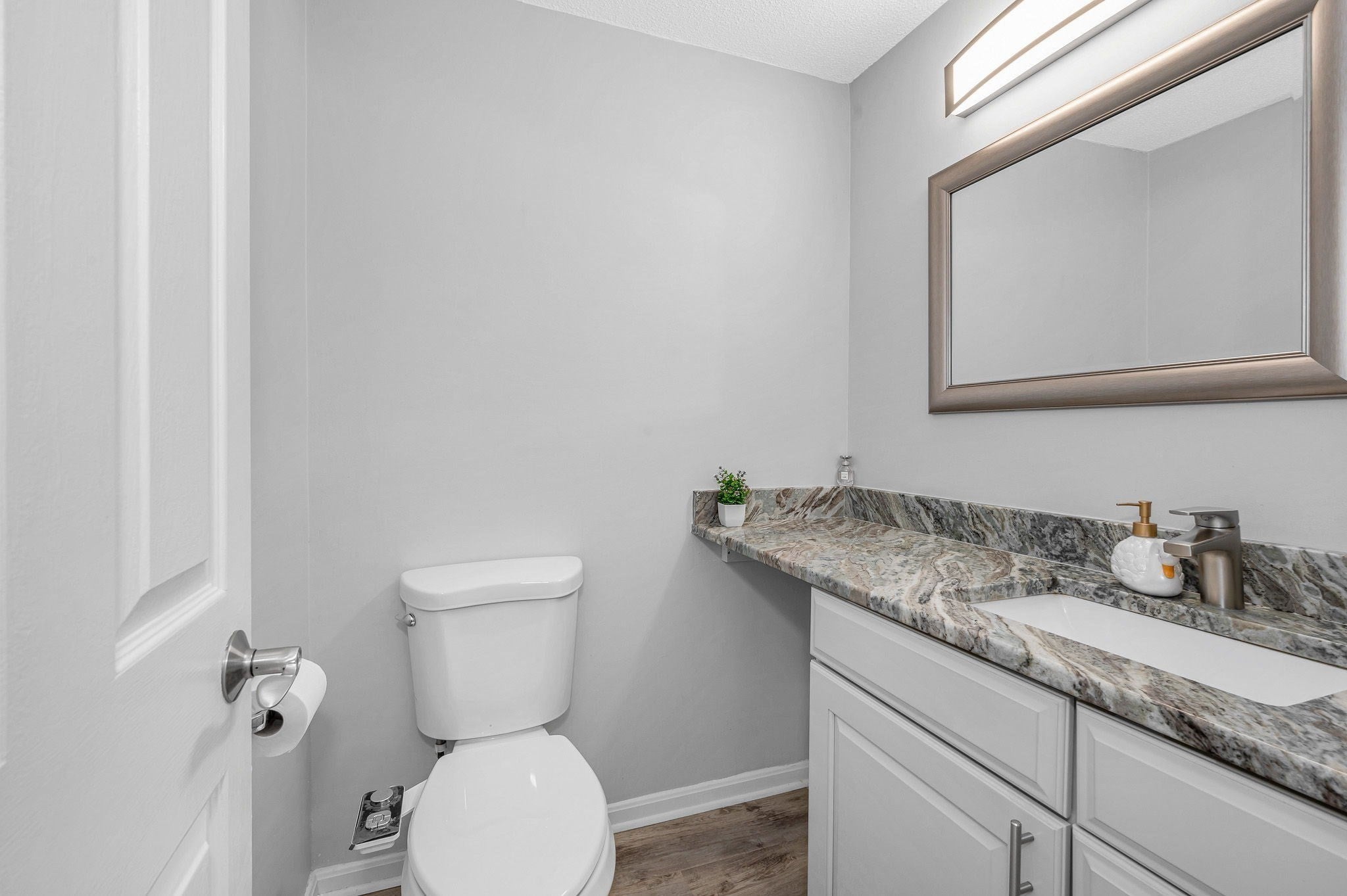 28 Meadowview Cir #28, Nashua, NH, 28 Meadowview Cir #28, Nashua, NH Photo #17