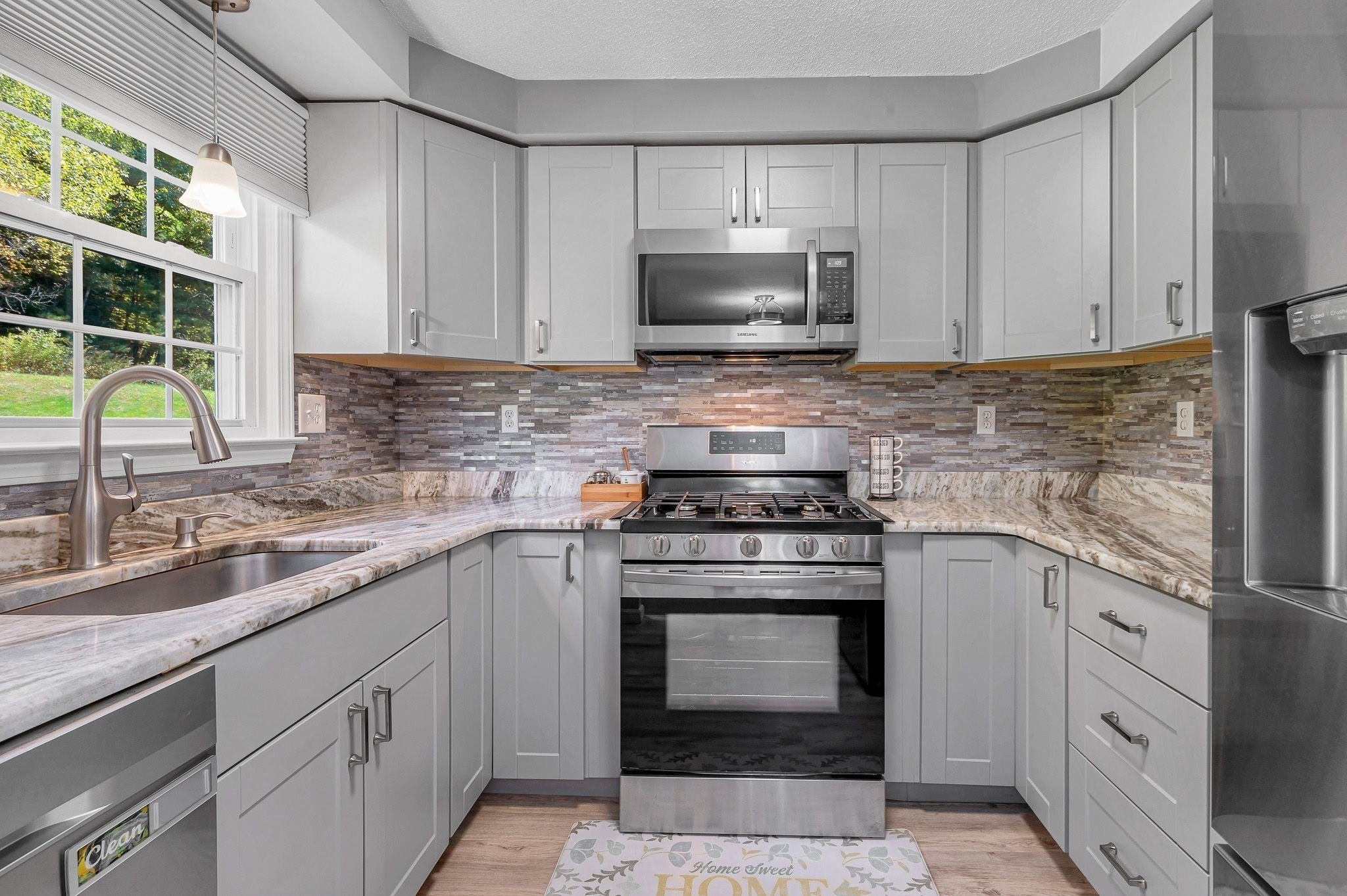 28 Meadowview Cir #28, Nashua, NH, 28 Meadowview Cir #28, Nashua, NH Photo #15