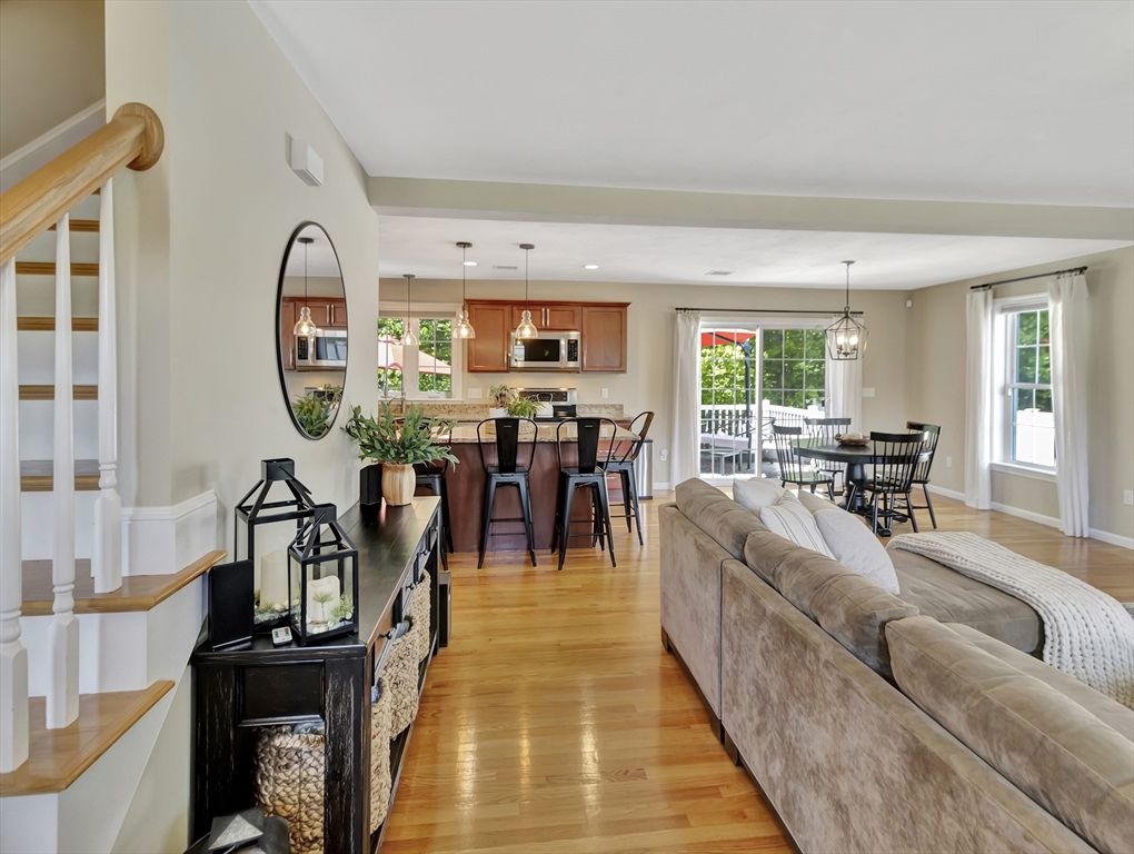 119 Esten Rd