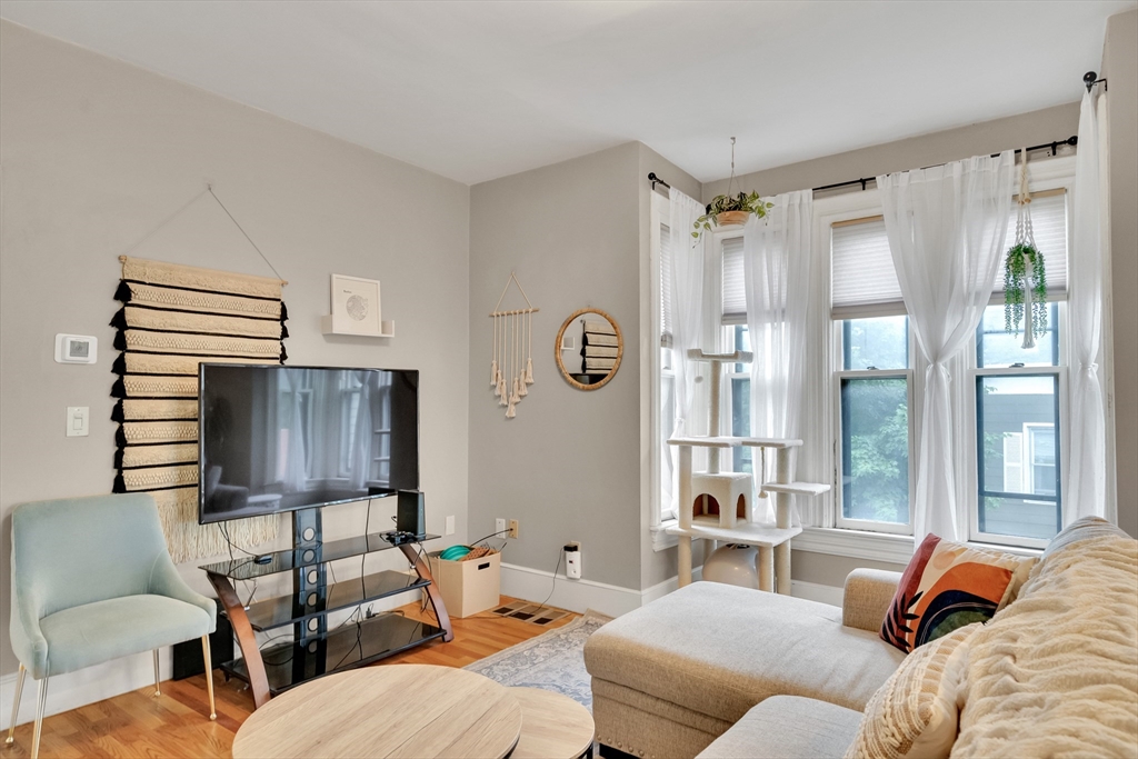 24 Pinckney St 2