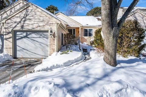Photo of 8 Oak Glen #N, Yarmouth, MA 02675 (MLS # 73475131)