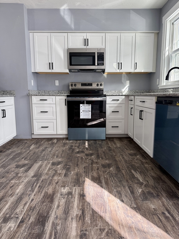 23 Trafalgar Square 23