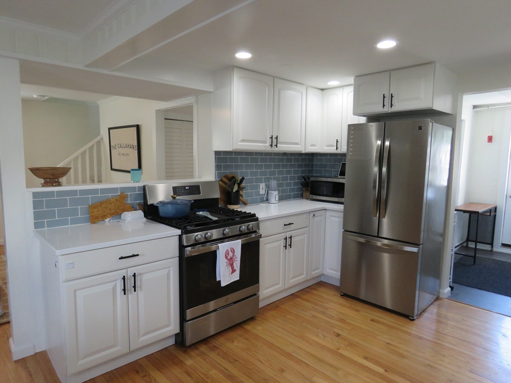38 Cedar Ln