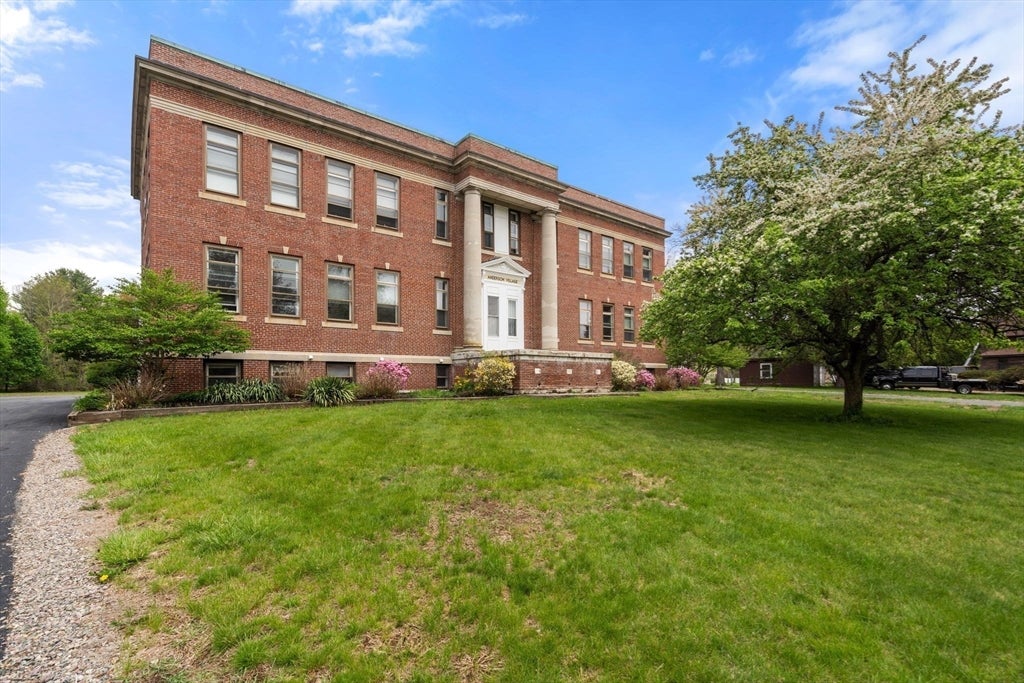 280 Village St #D2, Medway, MA, 280 Village St #D2, Medway, MA Photo #1