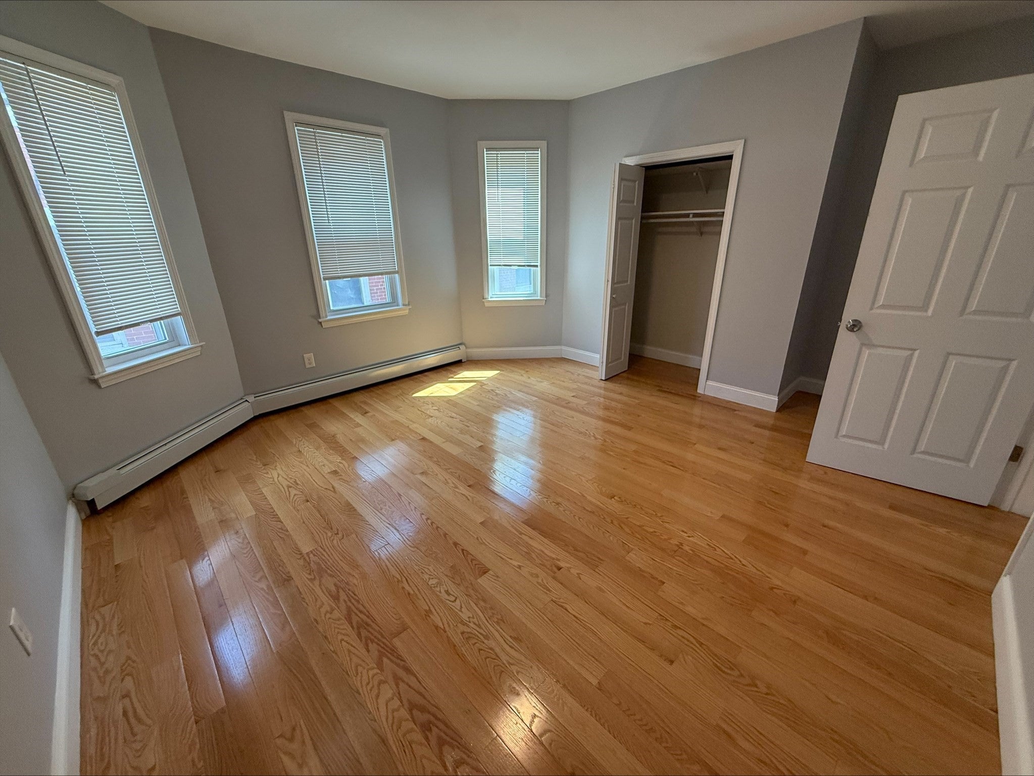 29 Waverly St 2