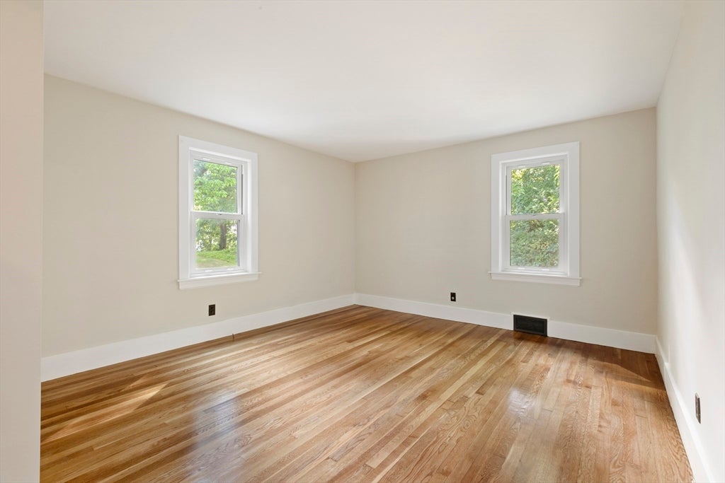 12 Cedar Ave, Millbury, MA, 12 Cedar Ave, Millbury, MA Photo #16
