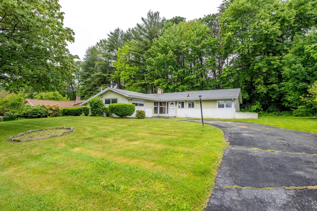 61 Barry Rd