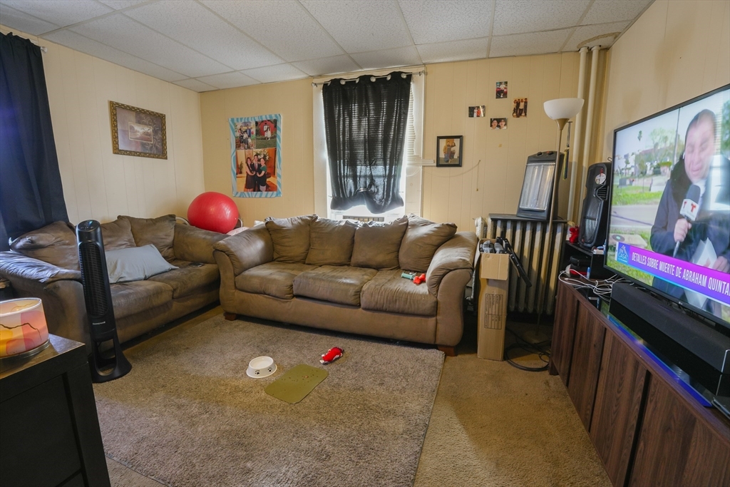 Leominster, Massachusetts 01453, United States, 8 Bedrooms Bedrooms, ,7 BathroomsBathrooms,Residential,Active,256976