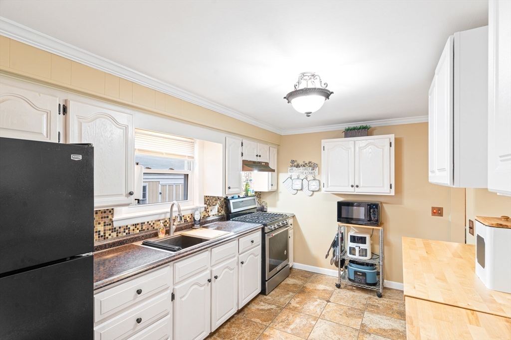 35 Woodbine Street, Attleboro, MA, 35 Woodbine Street, Attleboro, MA Photo #6