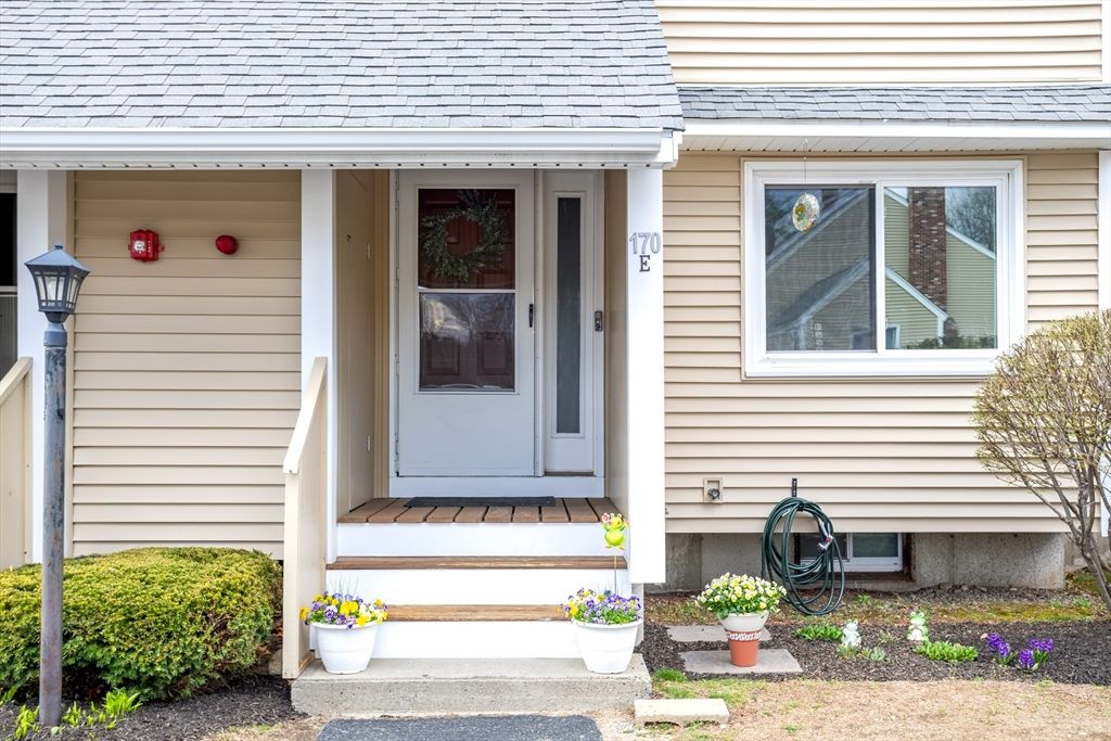 Photo of 170 Ayer Rd #E, Shirley, MA 01464 (MLS # 73503194)