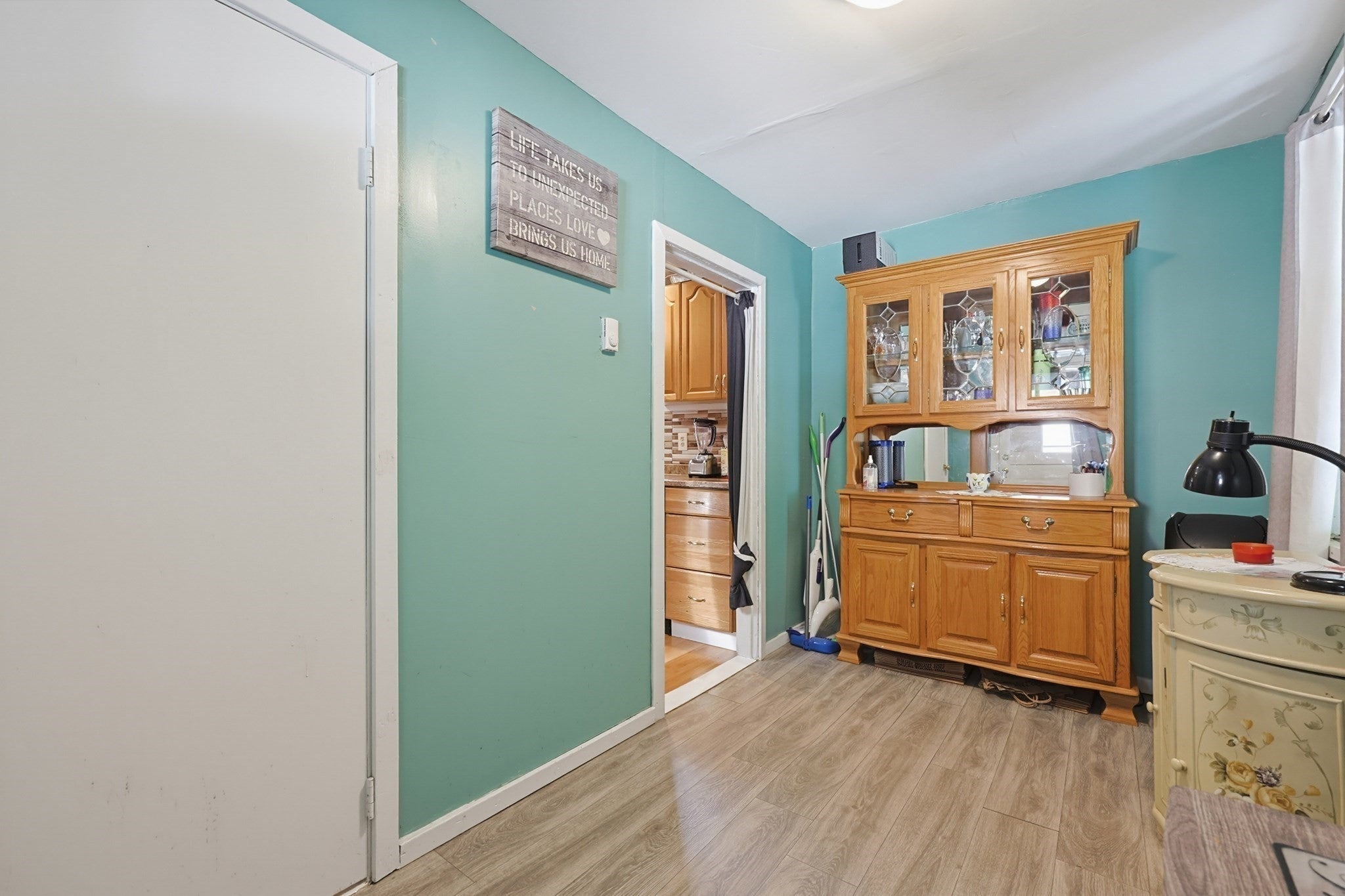 44 Myrtle St, Medford, MA Photo #12
