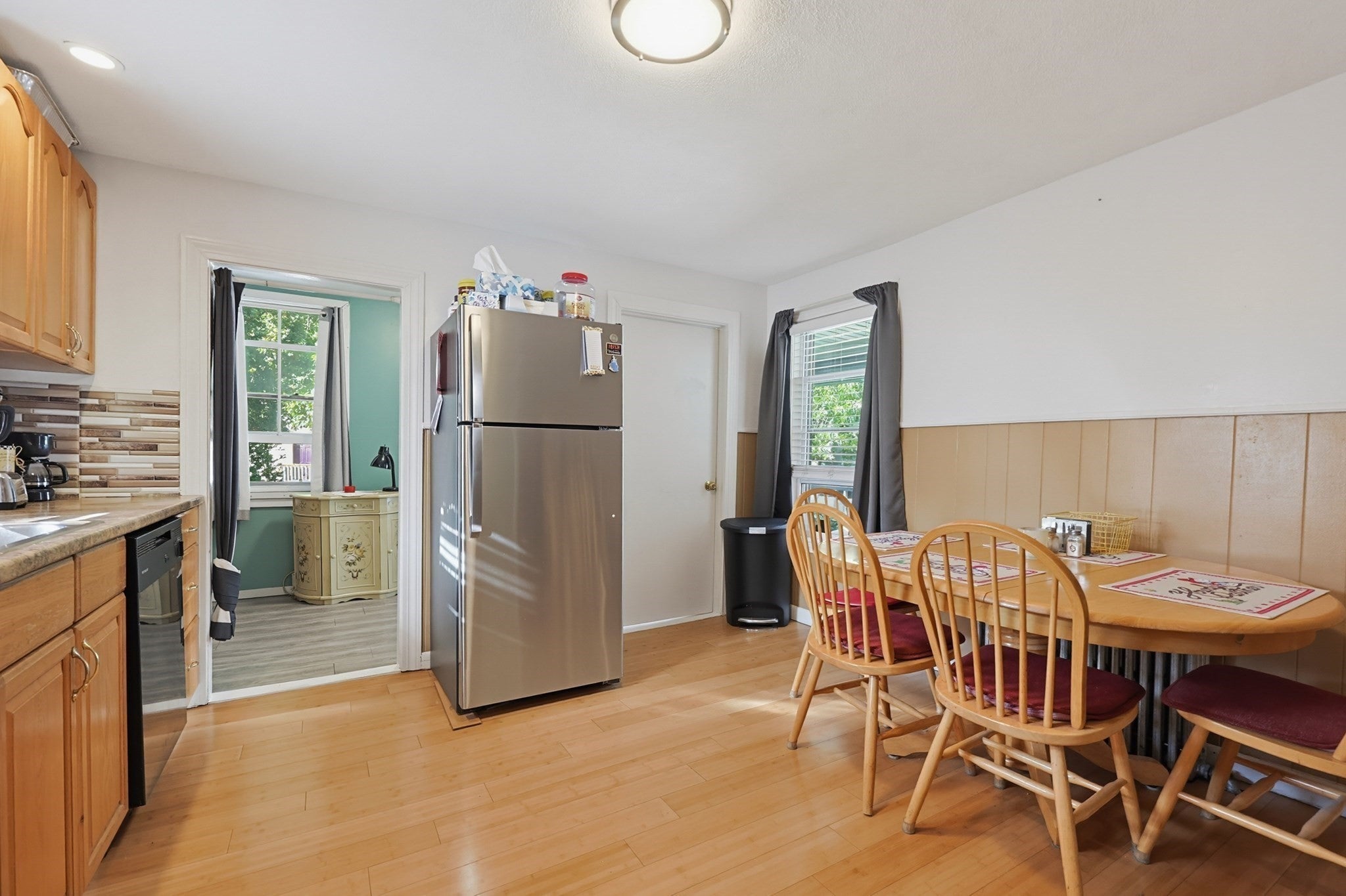 44 Myrtle St, Medford, MA Photo #6
