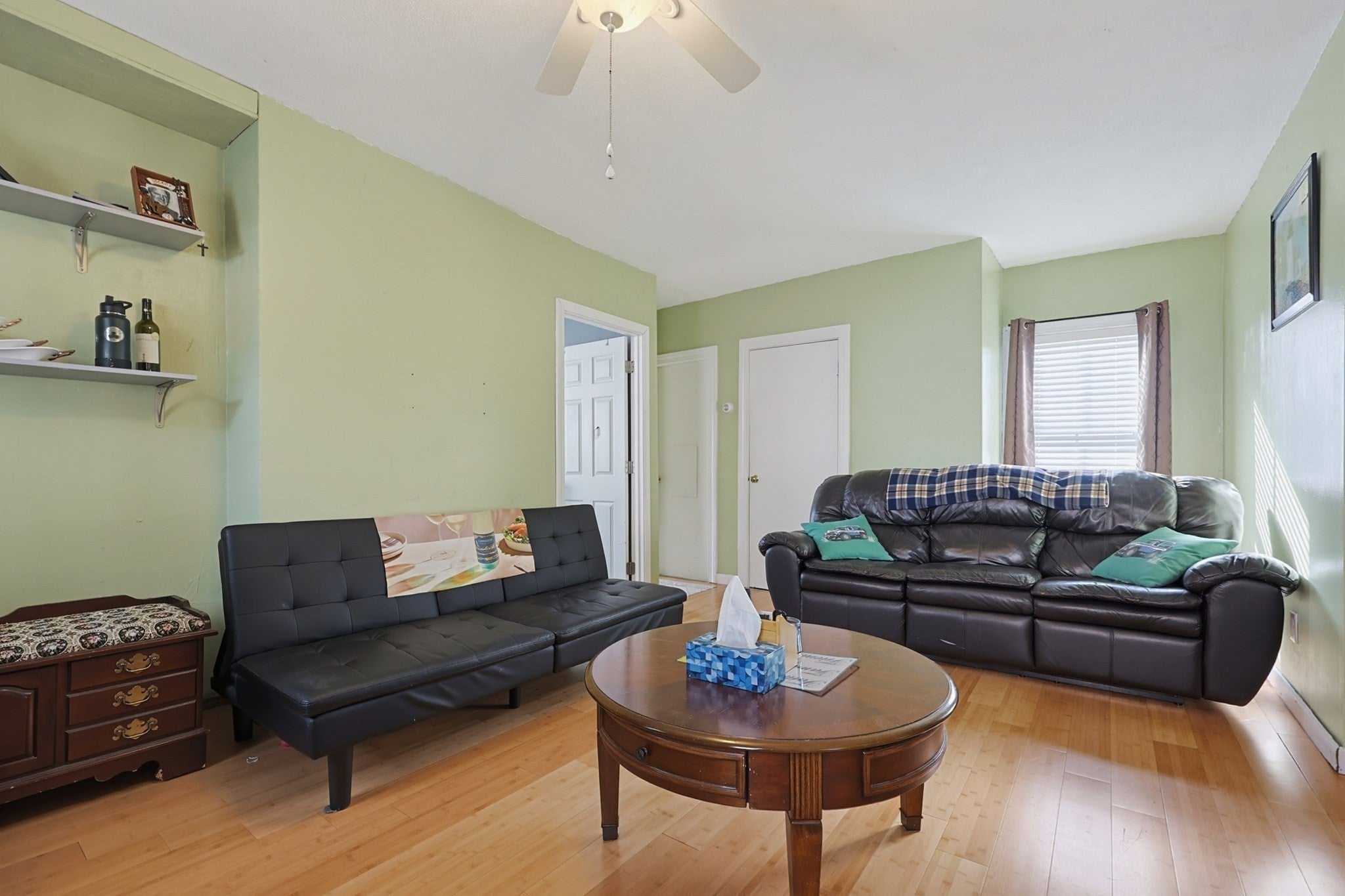 44 Myrtle St, Medford, MA Photo #10