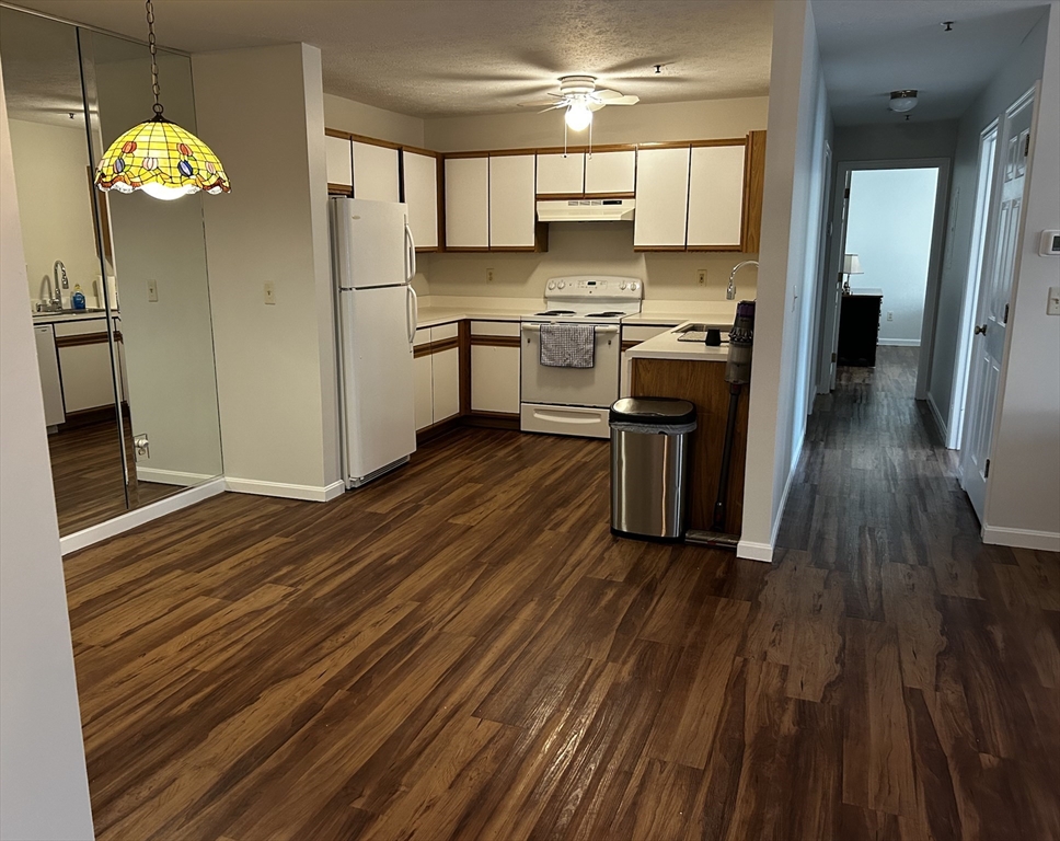 1 Riverview Blvd 1-107