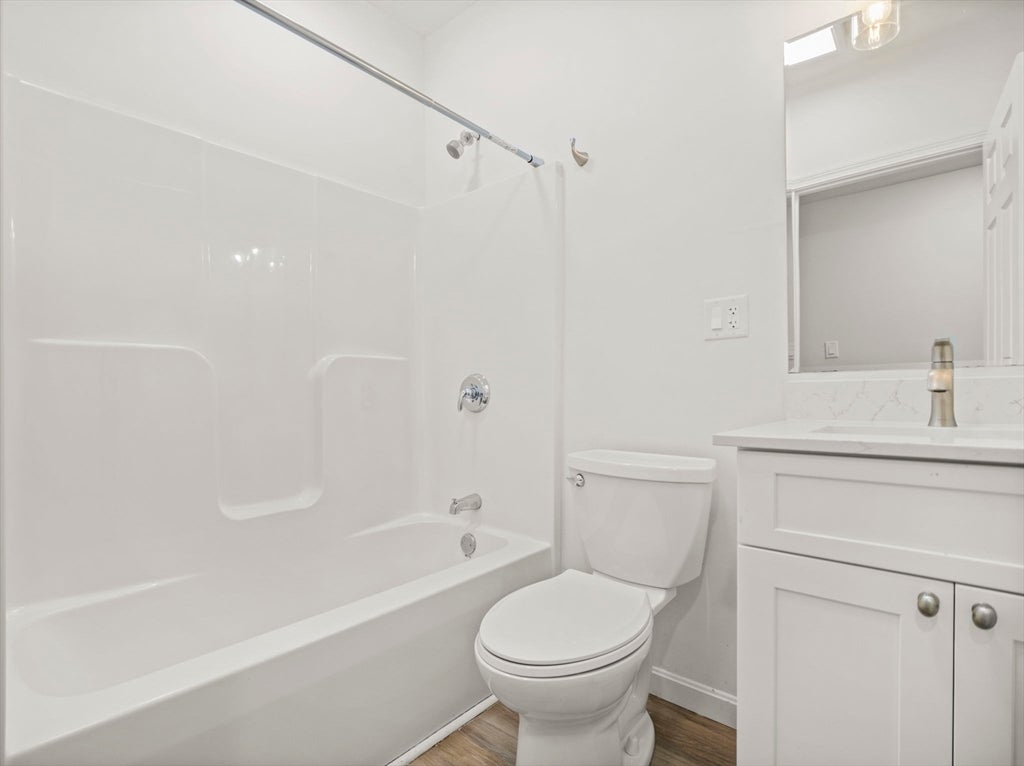 12 Alpine St #2, Worcester, MA, 12 Alpine St #2, Worcester, MA Photo #28