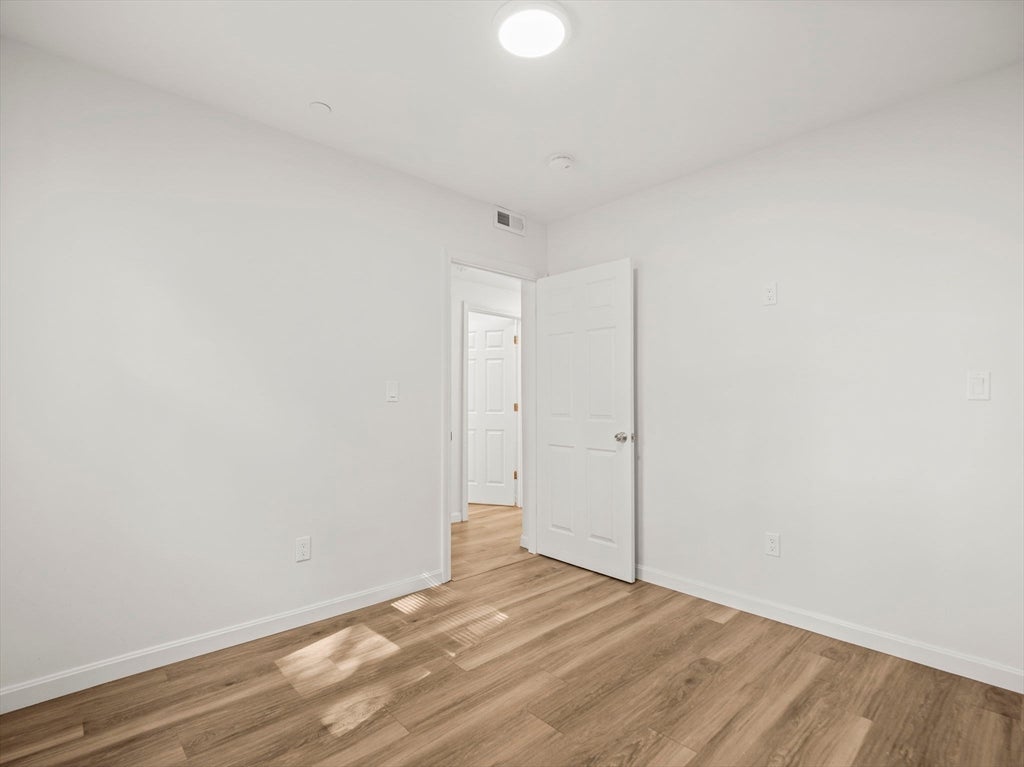 12 Alpine St #2, Worcester, MA, 12 Alpine St #2, Worcester, MA Photo #31
