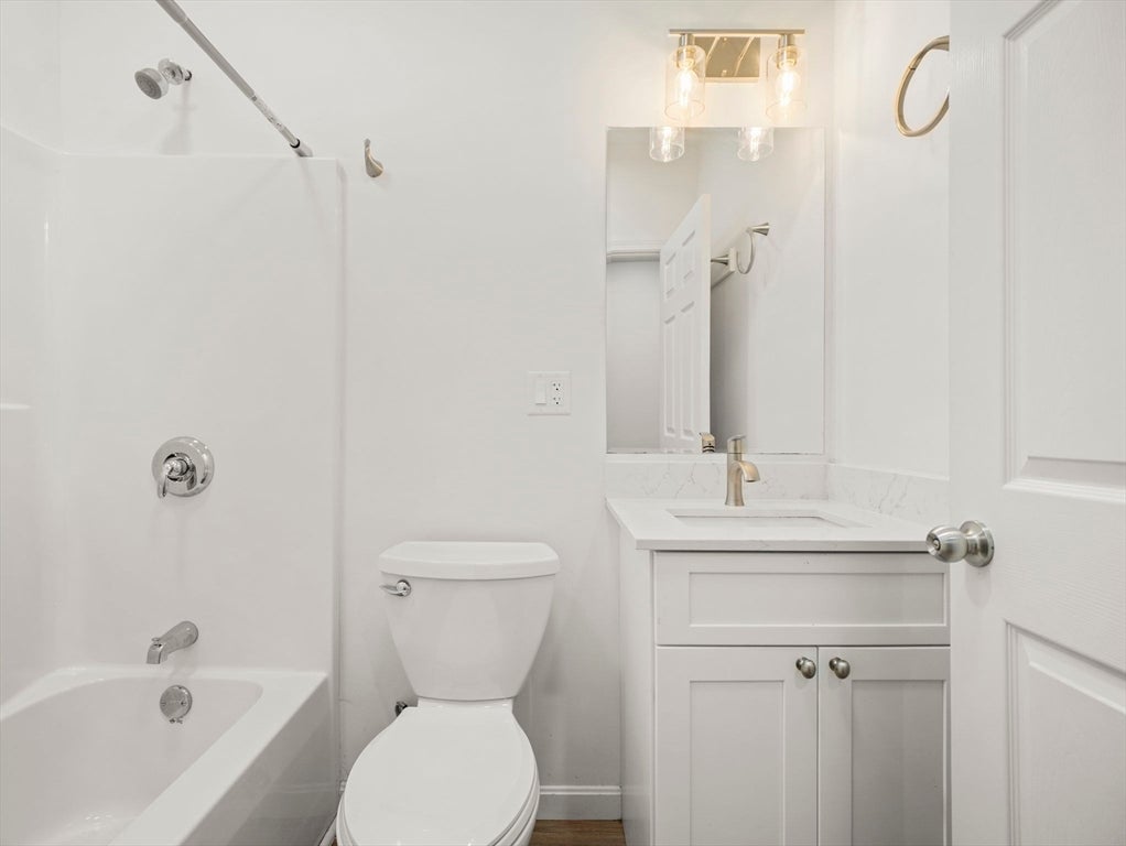 12 Alpine St #2, Worcester, MA, 12 Alpine St #2, Worcester, MA Photo #27